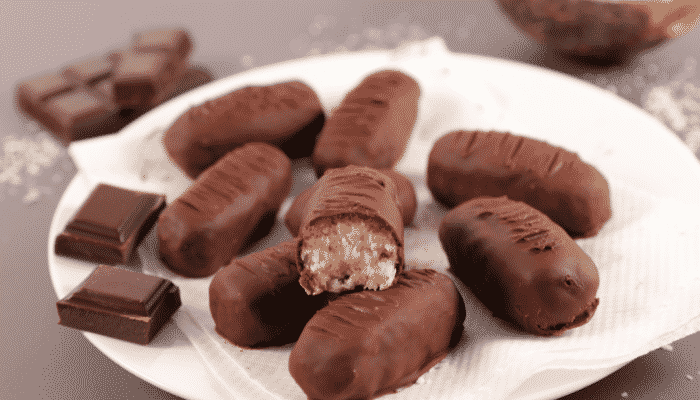 Foto: Bombons Caseiro de Chocolate com Coco